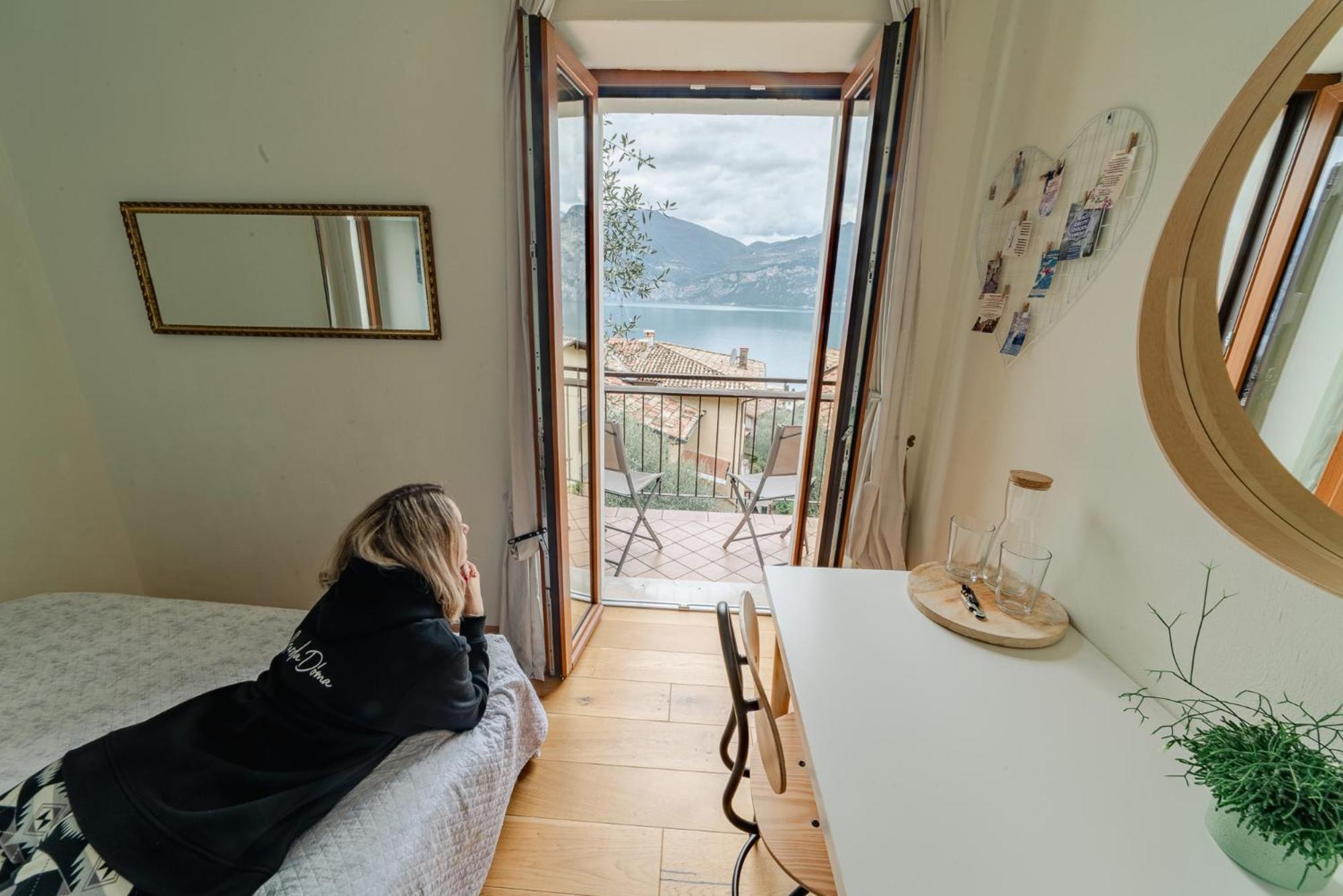 Bed and Breakfast Garda Doma Brenzone sul Garda Exterior foto