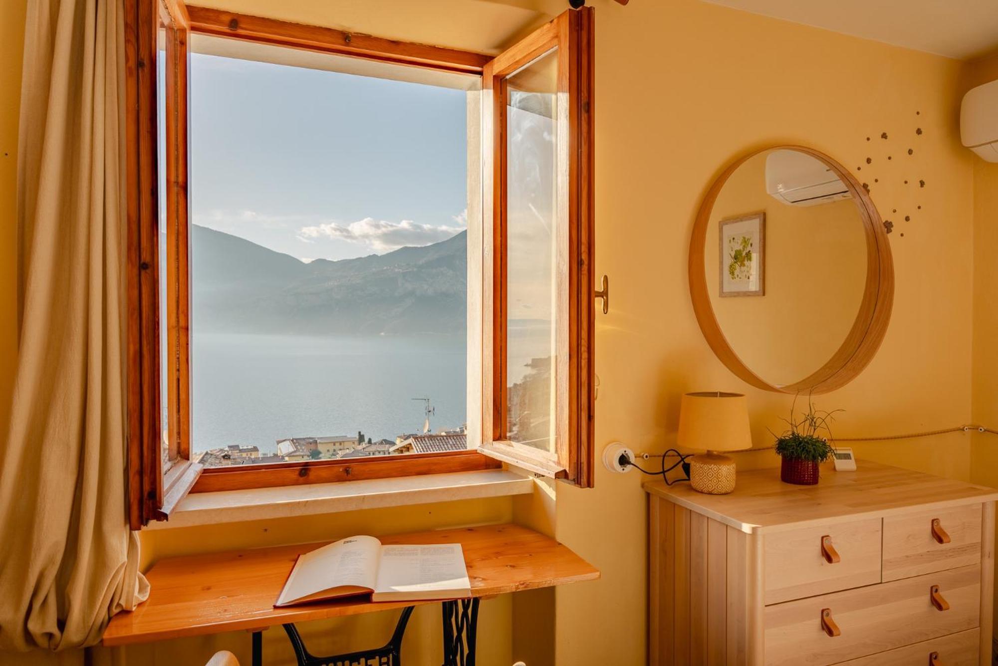 Bed and Breakfast Garda Doma Brenzone sul Garda Exterior foto