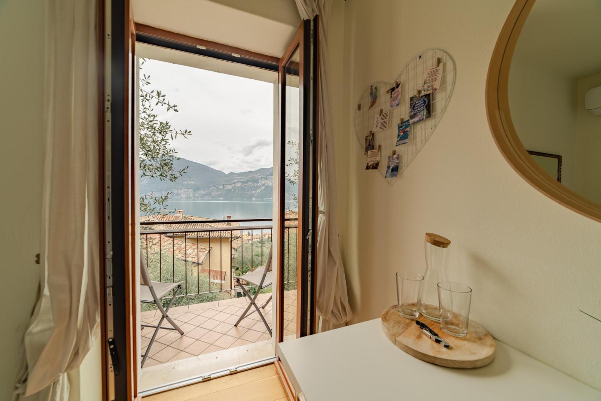 Bed and Breakfast Garda Doma Brenzone sul Garda Exterior foto