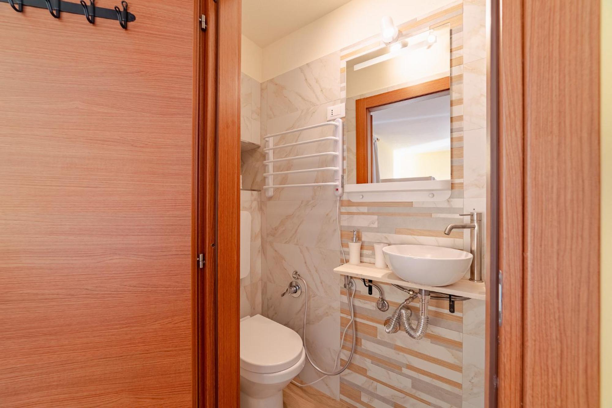 Bed and Breakfast Garda Doma Brenzone sul Garda Exterior foto